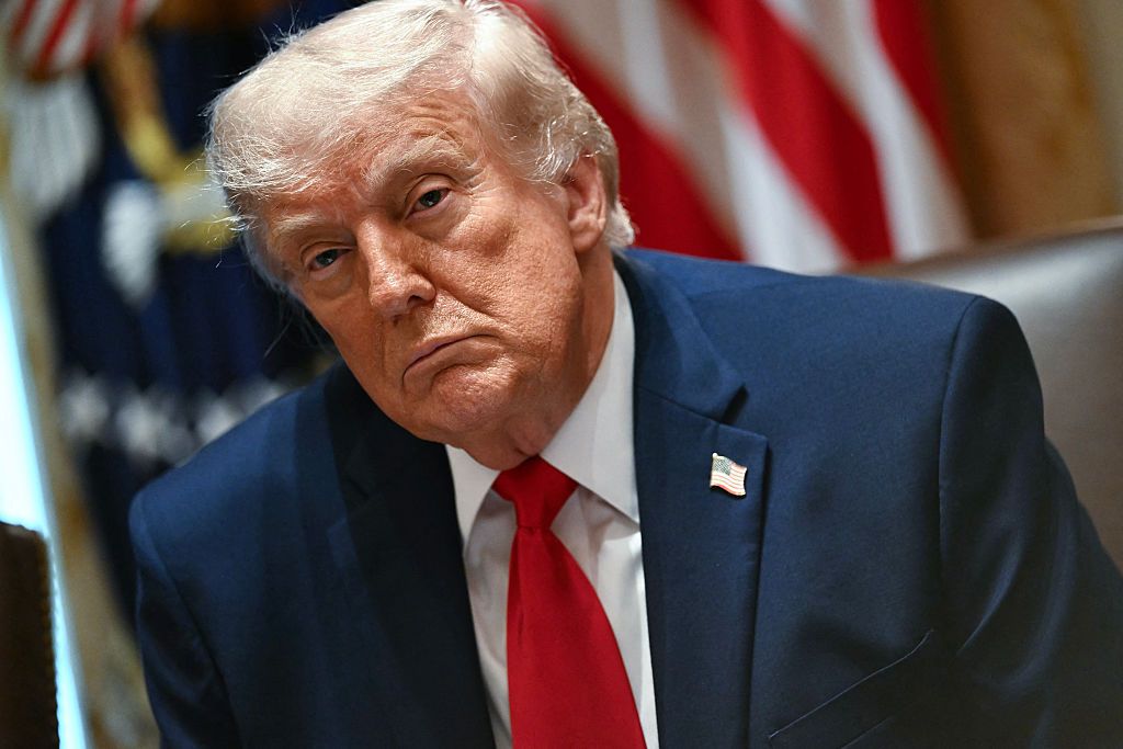 White House AI Chatbots Could Cut Business Compliance Costs