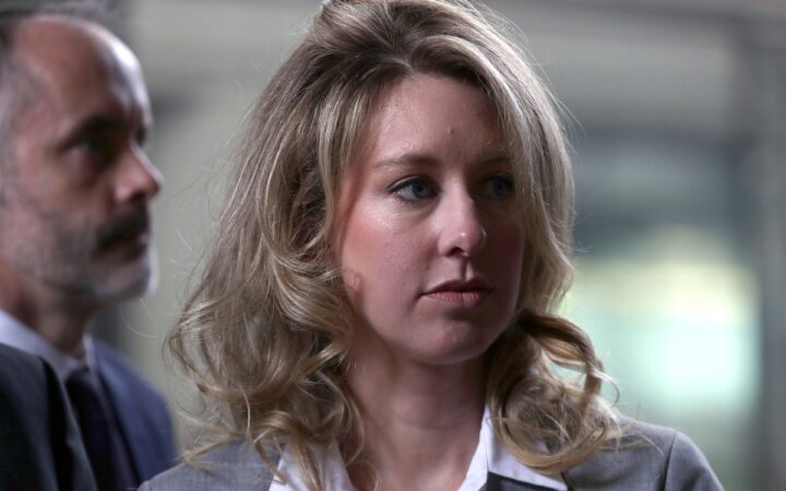 Elizabeth Holmes Desk Site Exposes the $9 Billion Lie