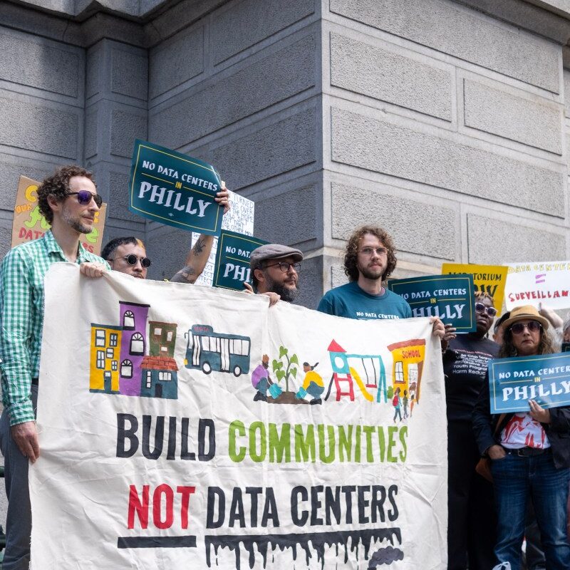 AI Data Centers Drop NDAs to Win Over Local Critics